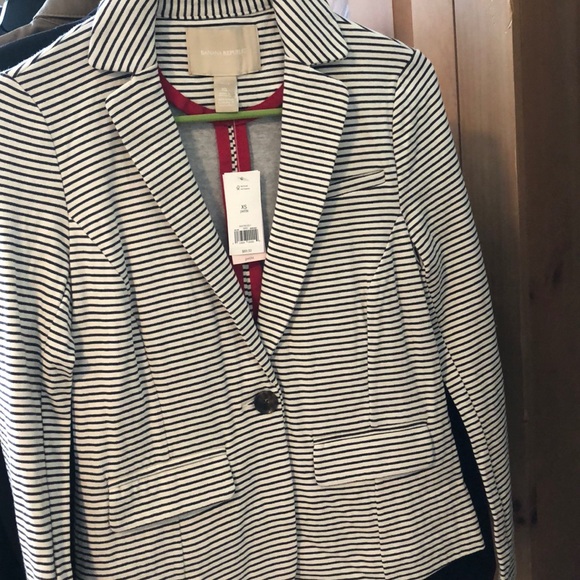 Jacket - Picture 2 of 5